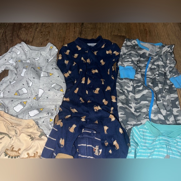 NB-3 month sleeper bundle - Picture 3 of 3